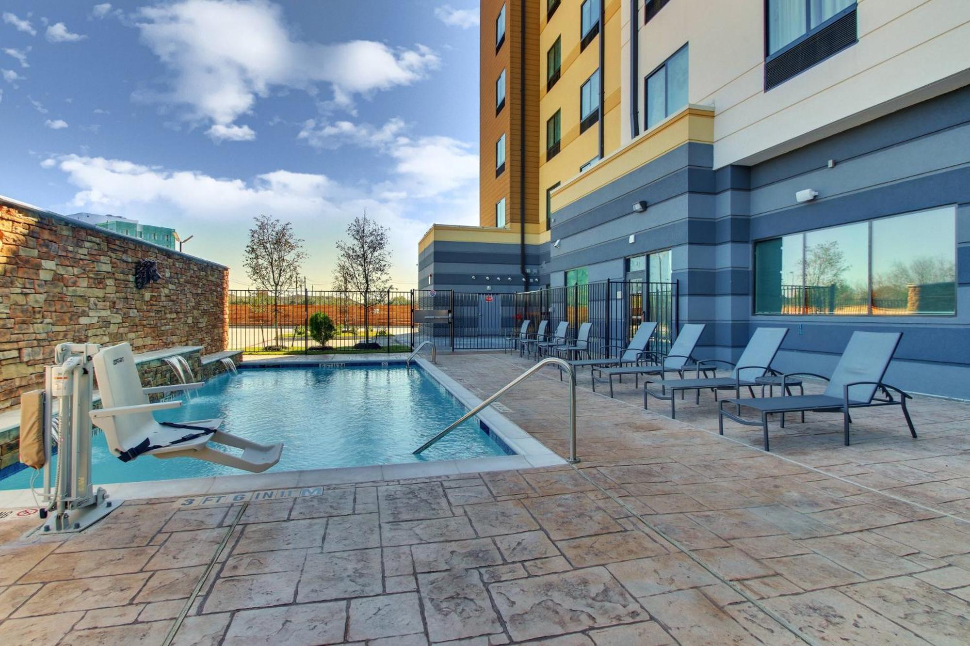 Fairfield Inn And Suites By Marriott Houston Brookhollow Buitenkant foto